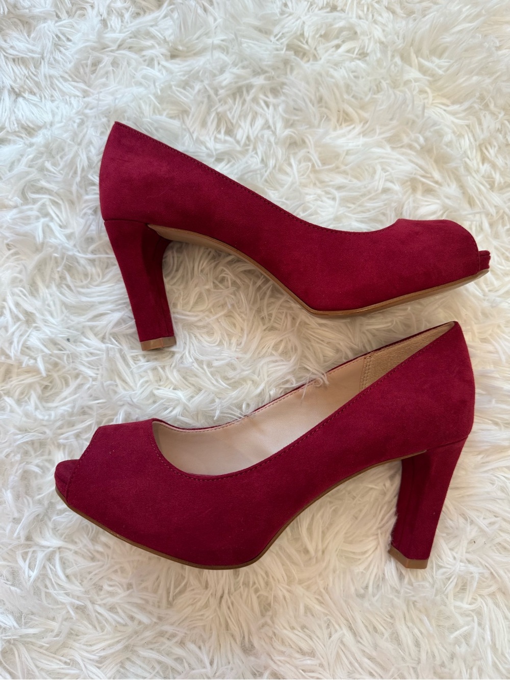 NEW Kelly & Katie Pump - Picture 2 of 6